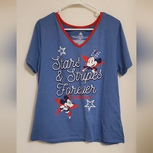 Disney Stars And Stripes Forever Patriotic Blue V-Neck Tee with Red Trim Size XL